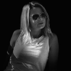 Meet your Posher, Maeve